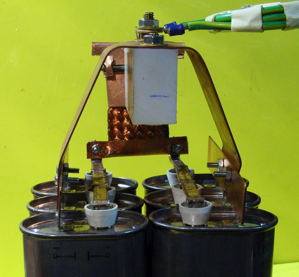 Can crusher 3 centre view 