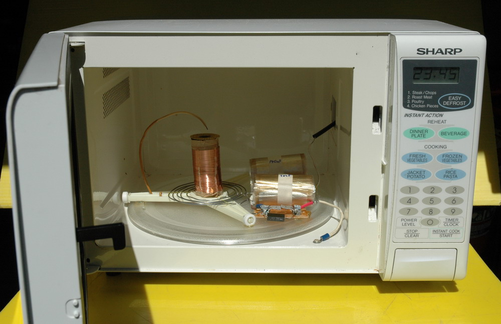 Tesla Coil made from a single microwave oven - door open