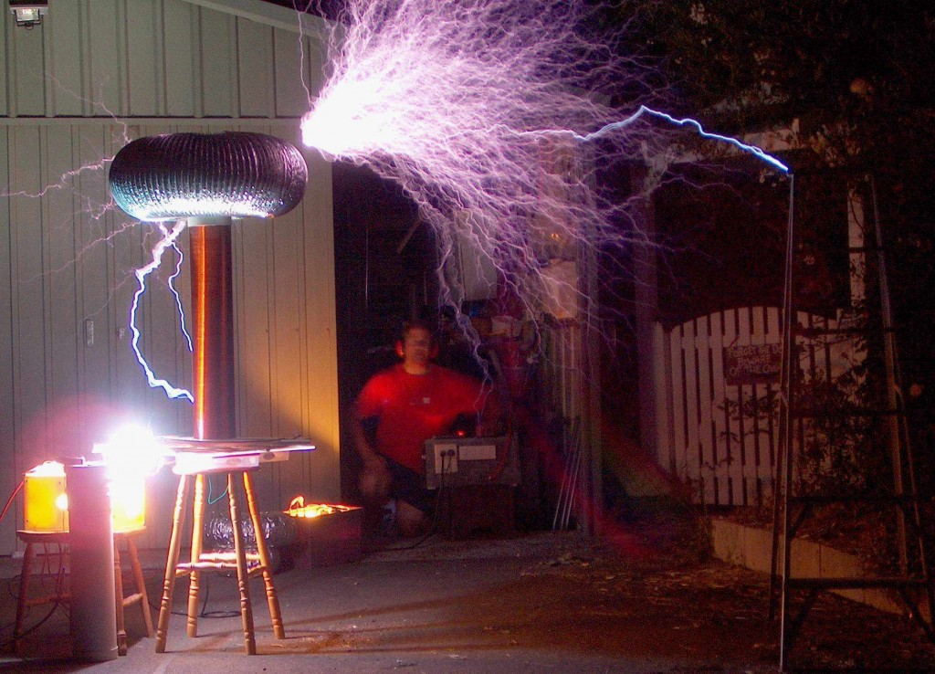 Tesla coil - 6 inch diam